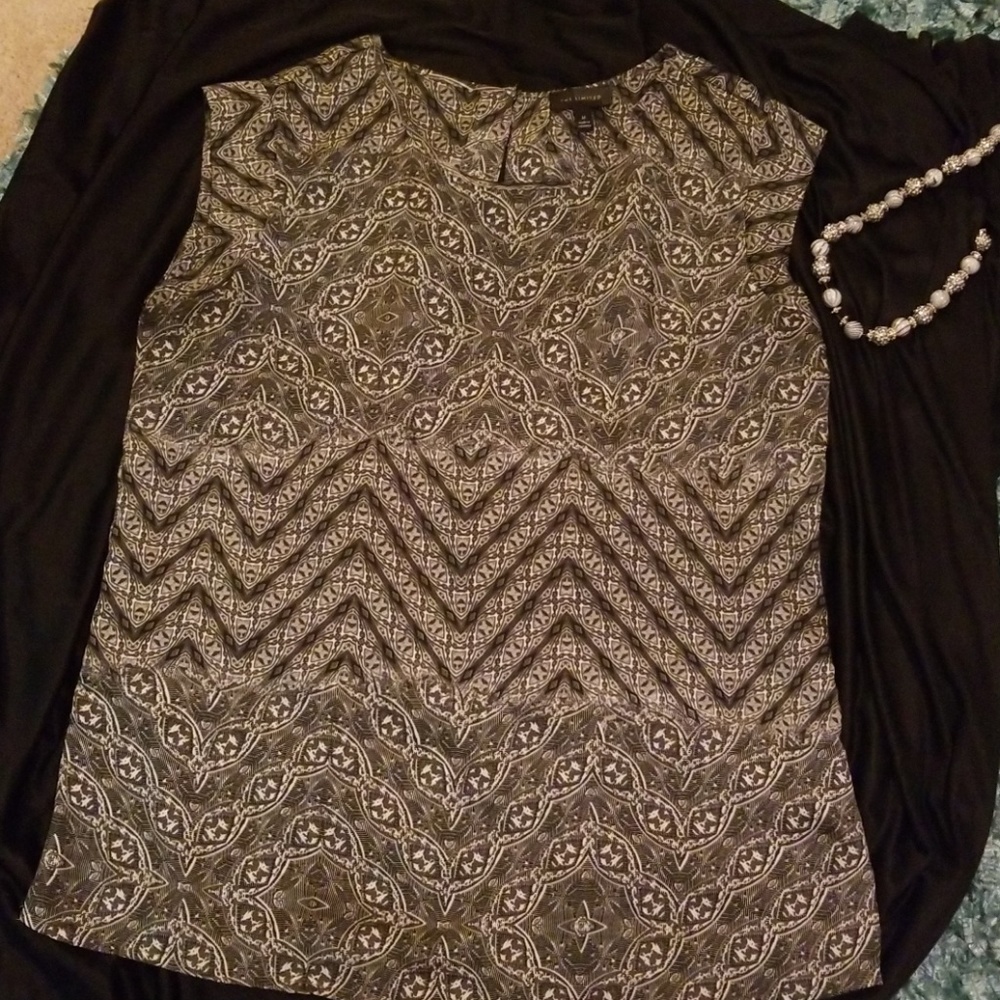 The LIMITED Cap Sleeve Top